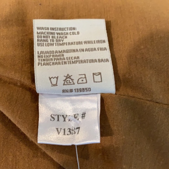 NWOT YMI Vest - Picture 14 of 14